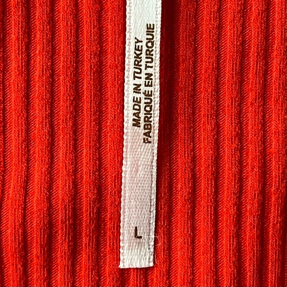 FREE PEOPLE  - Lala Puff Sleeve Mock Neck - Runs Small - Picture 11 of 13